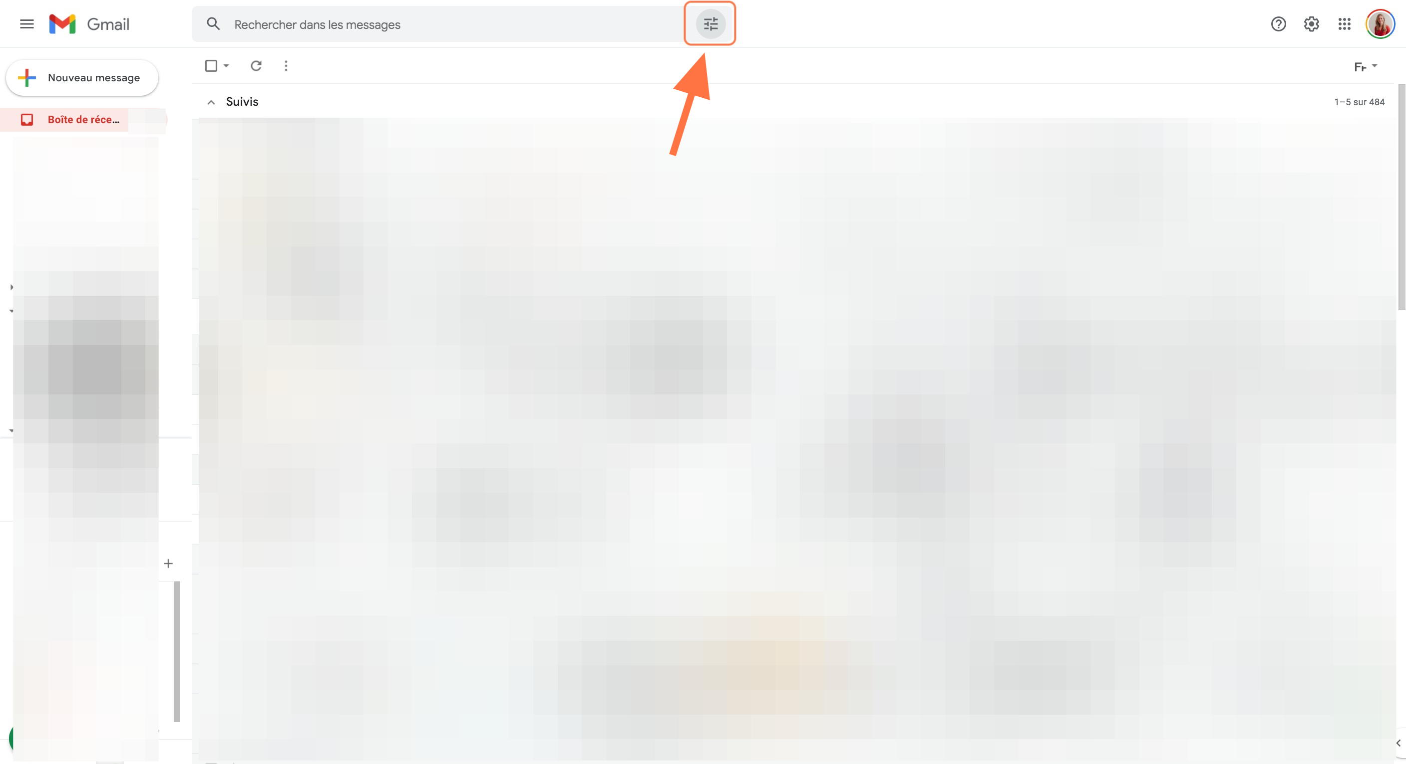Clique sur l'icône "Filtre" à droite du champ "🔍 rechercher dans les messages"