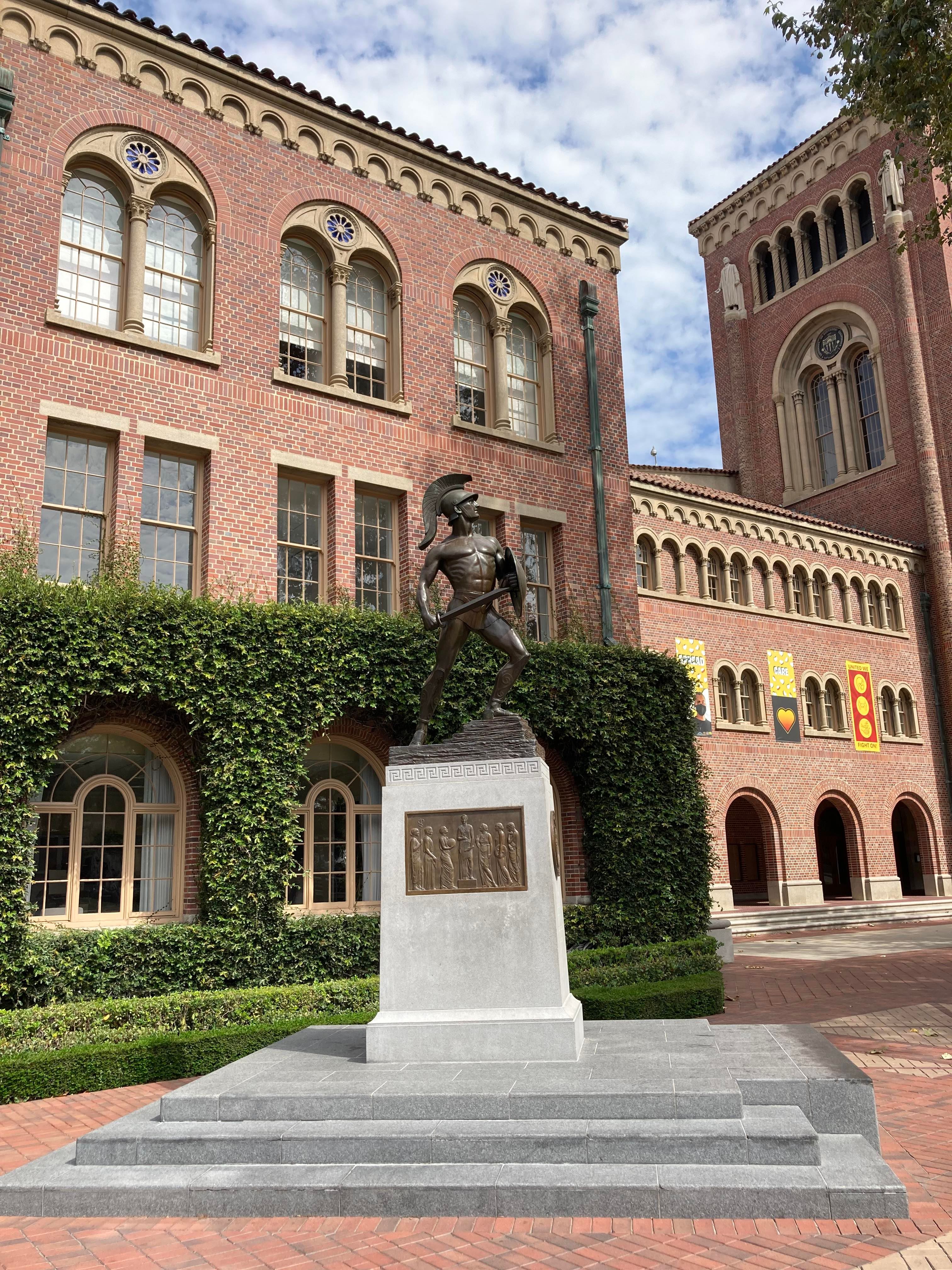 Face Tommy Trojan