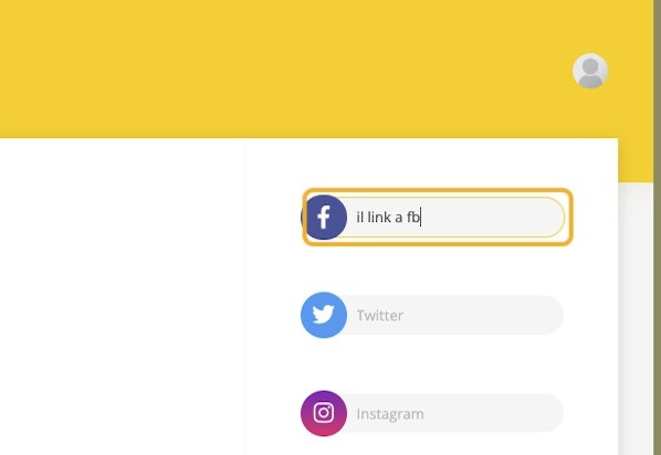 Puoi anche inserire il link ai tuoi profili social