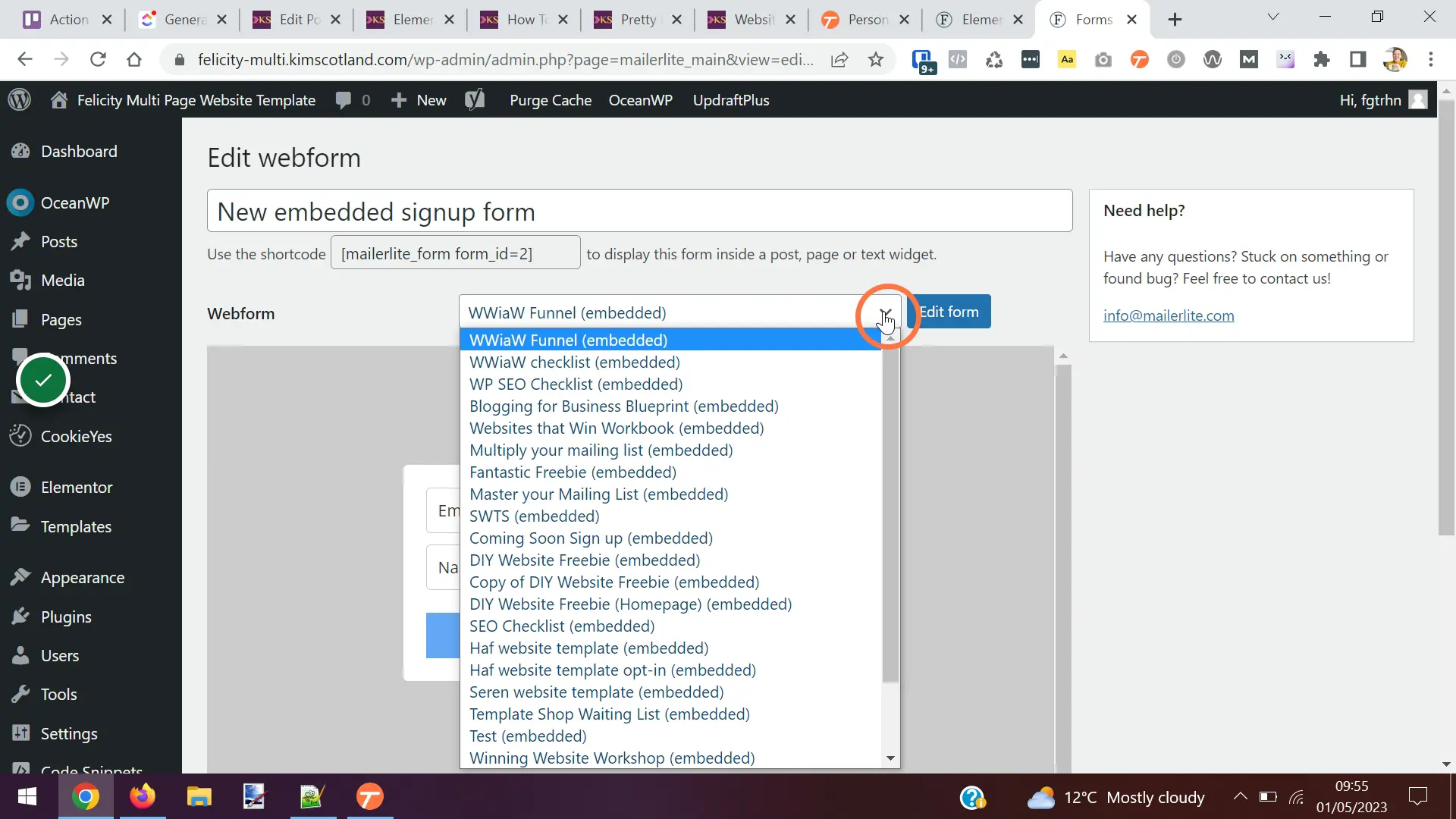 The user choosing a form from the webform dropdown list.