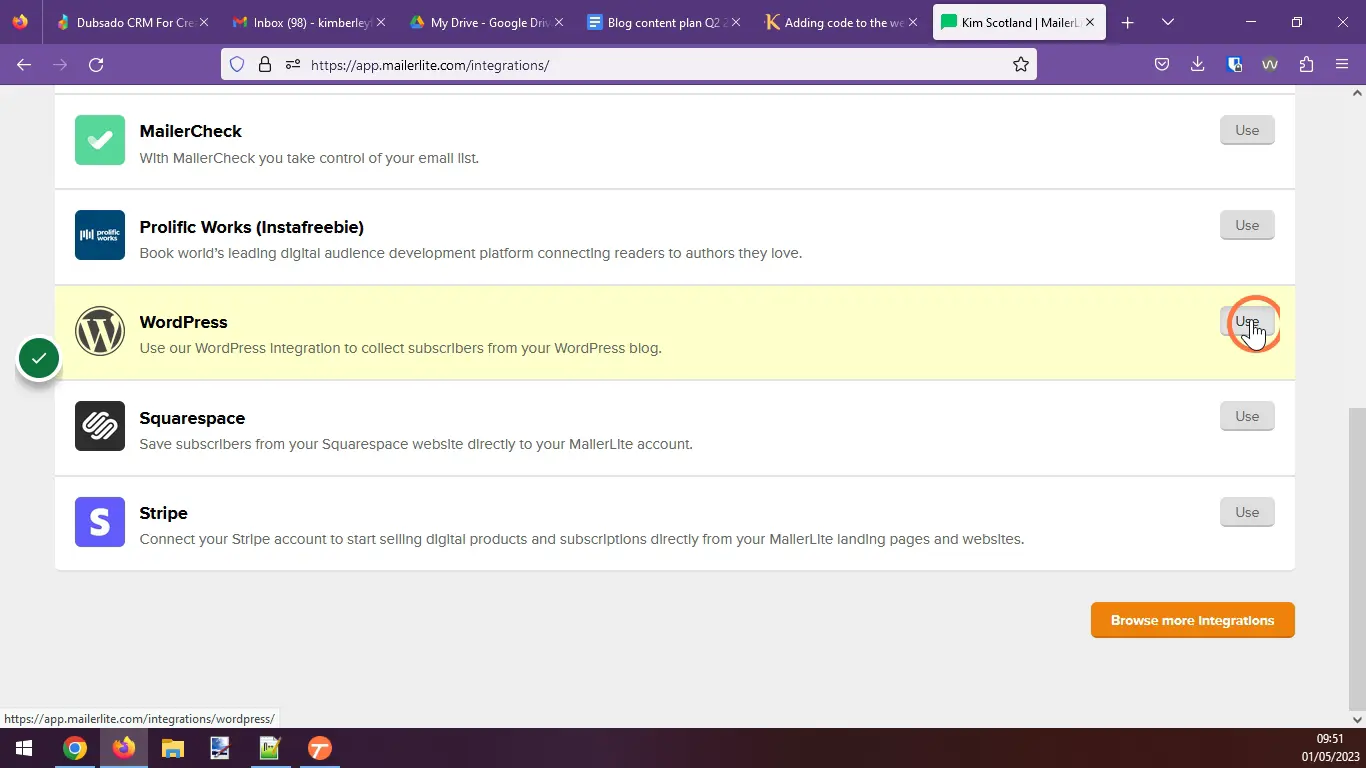 The user clicking the use button for WordPress.