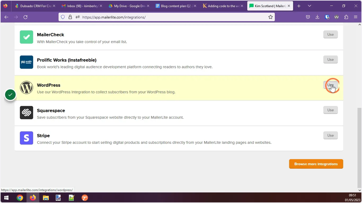 The user clicking the use button for WordPress.