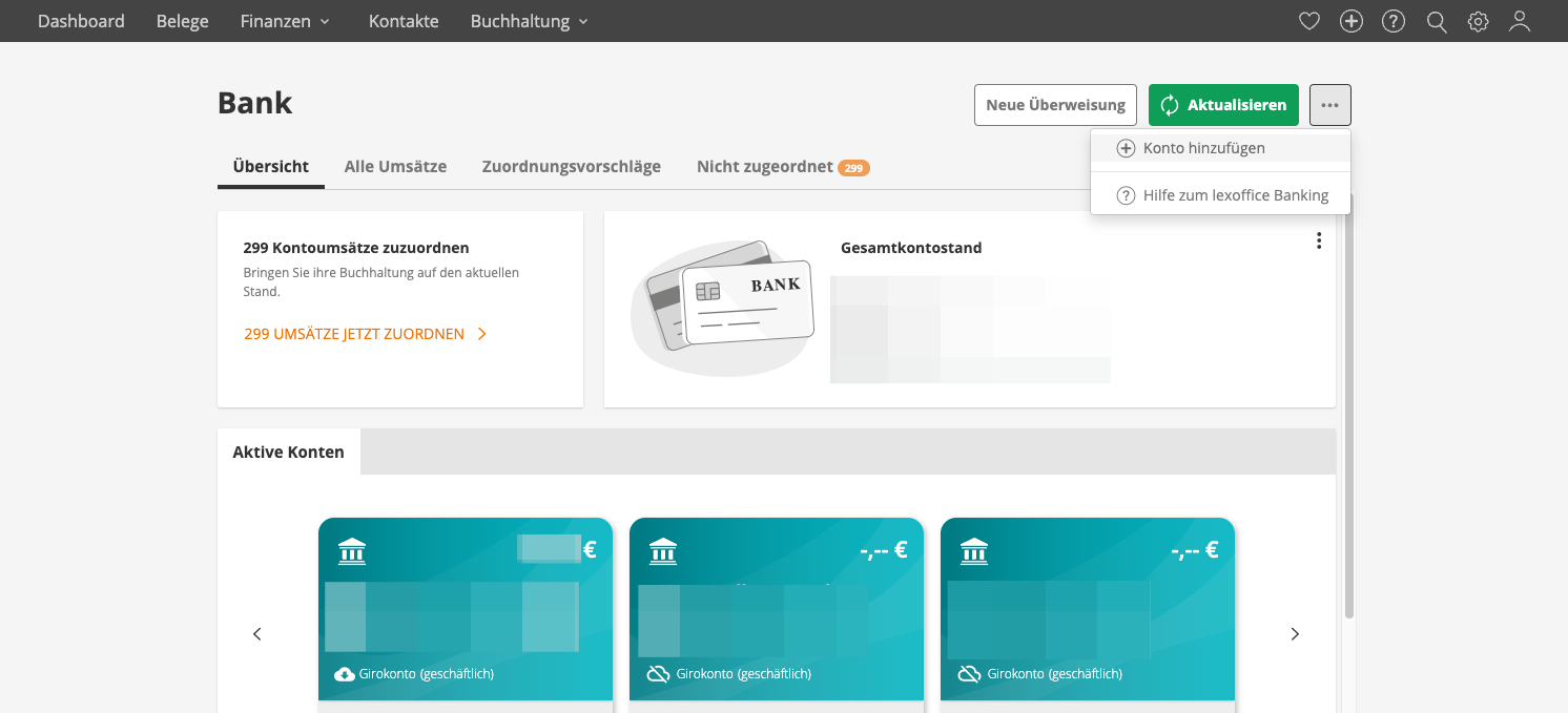 Klicke auf die drei Punkte rechts neben dem grünen „Aktualisieren“ Button, es öffnet sich ein Dropdown Menü, klicke dort auf  ”+ Konto hinzufügen“.