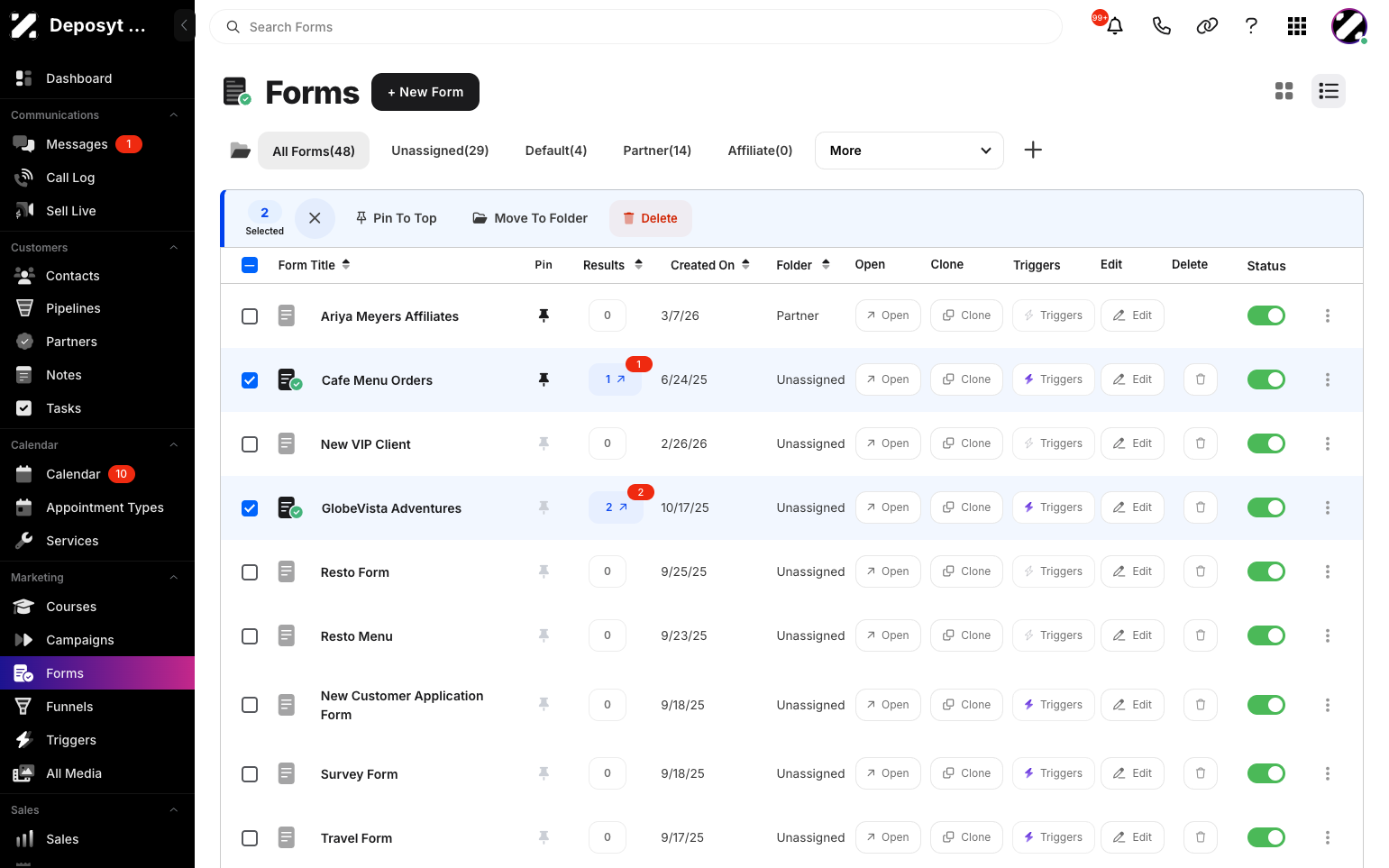 Step 3: New options appear at the top to perform bulk actions, such as Pin to Top, Move to Folder, and Delete. Select the bulk action you want to perform, and it will be applied to all selected forms.
