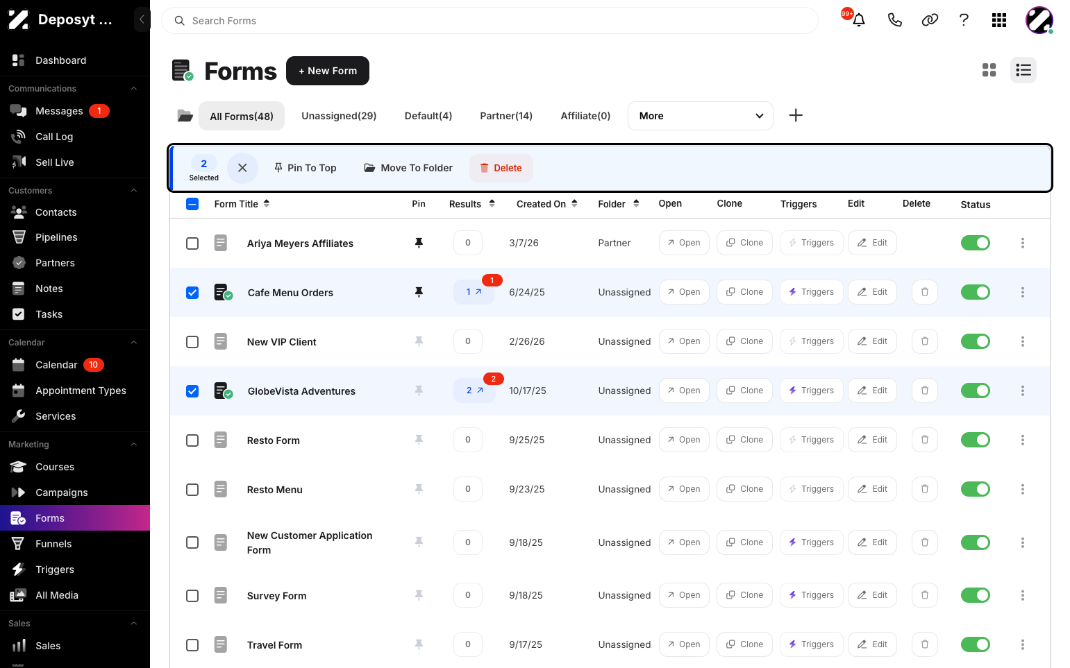 Step 3: New options appear at the top to perform bulk actions, such as Pin to Top, Move to Folder, and Delete. Select the bulk action you want to perform, and it will be applied to all selected forms.