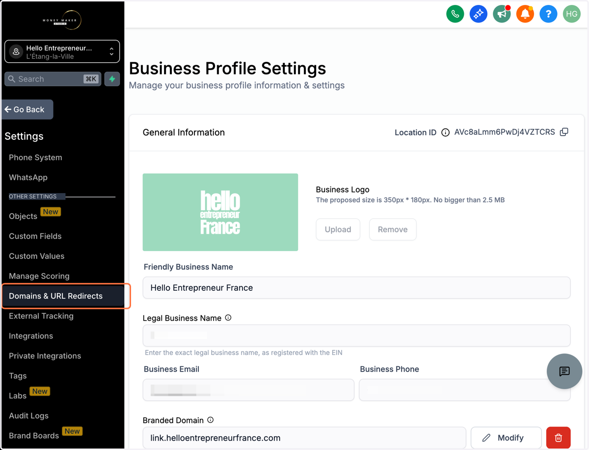 Klik på "Domains & URL Redirects"