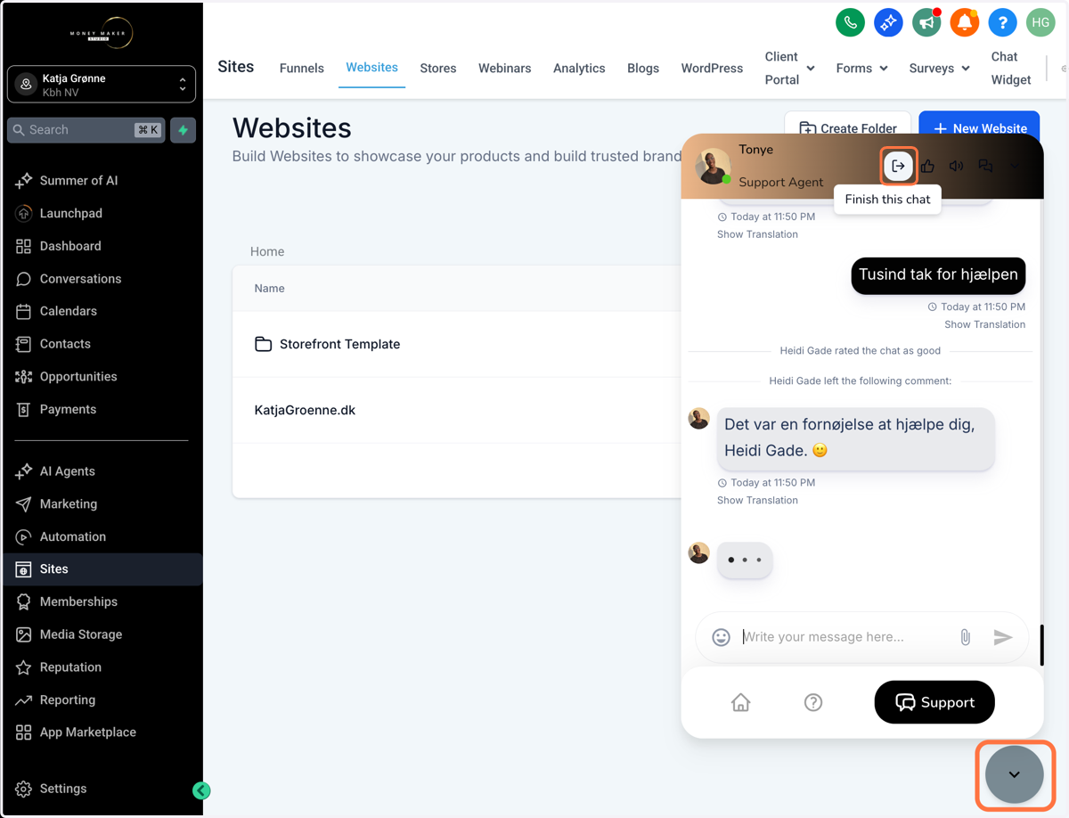Du lukker chatten enten ved at klikke på "Finish this chat"-ikonet (det står lige ved siden af Thumbs up 👍) – eller ved bare at trykke på det grå support-ikon nederst i hjørnet.