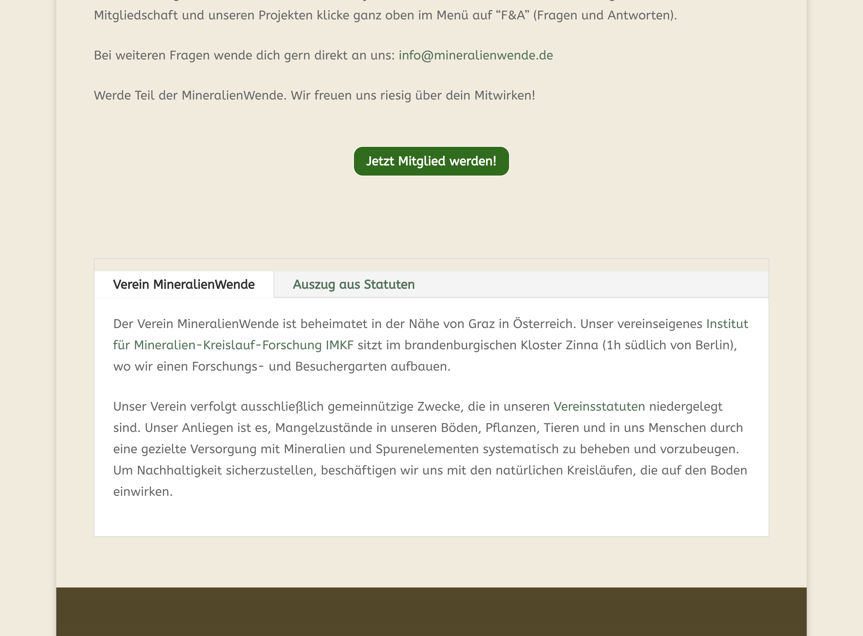 Scrolle etwas weiter nach unten und klicke nun auf "Jetzt Mitglied werden"