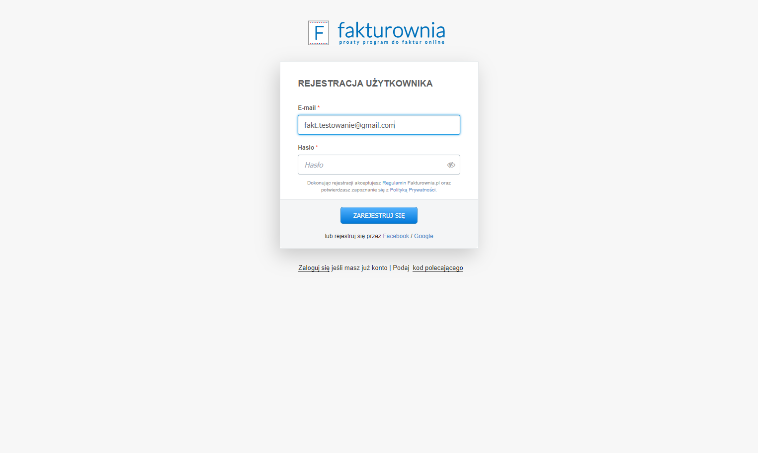 Do rejestracji niezbędny jest aktywny adres e-mail. Podaj go w polu 'E-mail' formularza rejestracji użytkownika.