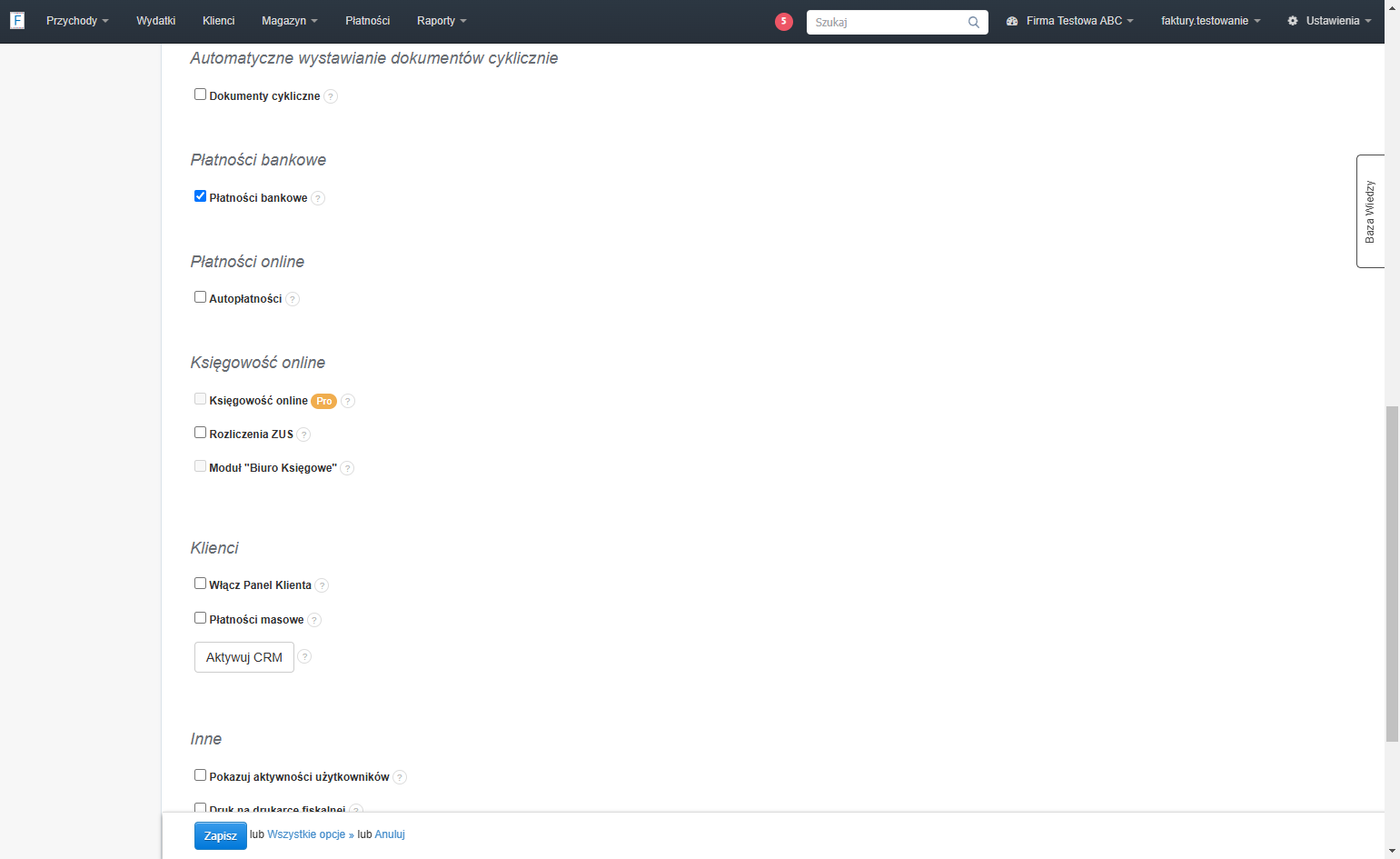 Odznacz checkboxy przy tych opcjach, które blokują zmianę konta. W naszym przykładzie jest to obsługa magazynowa, faktury cykliczne, autopłatności oraz panel klienta.