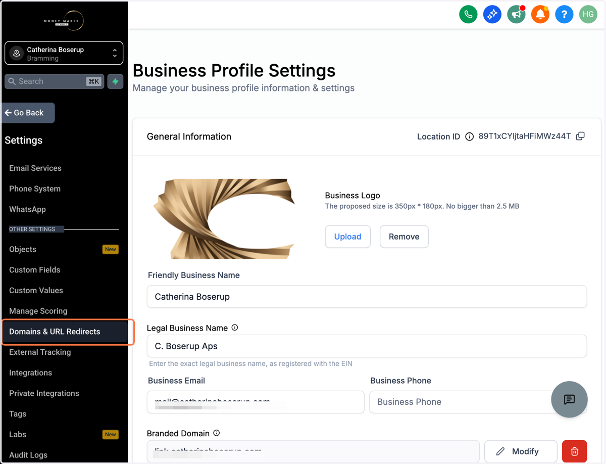 Klik på Domains & URL Redirects