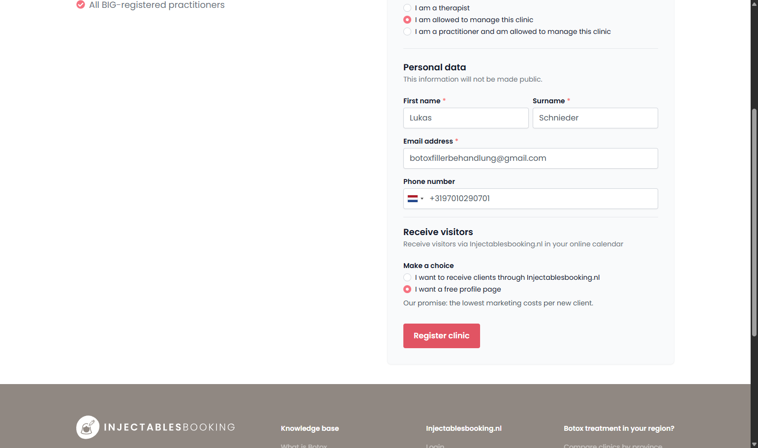 Click on 'Register clinic' after you have made your choice. Klik op 'Kliniek registreren' nadat u uw keuze heeft gemaakt.
