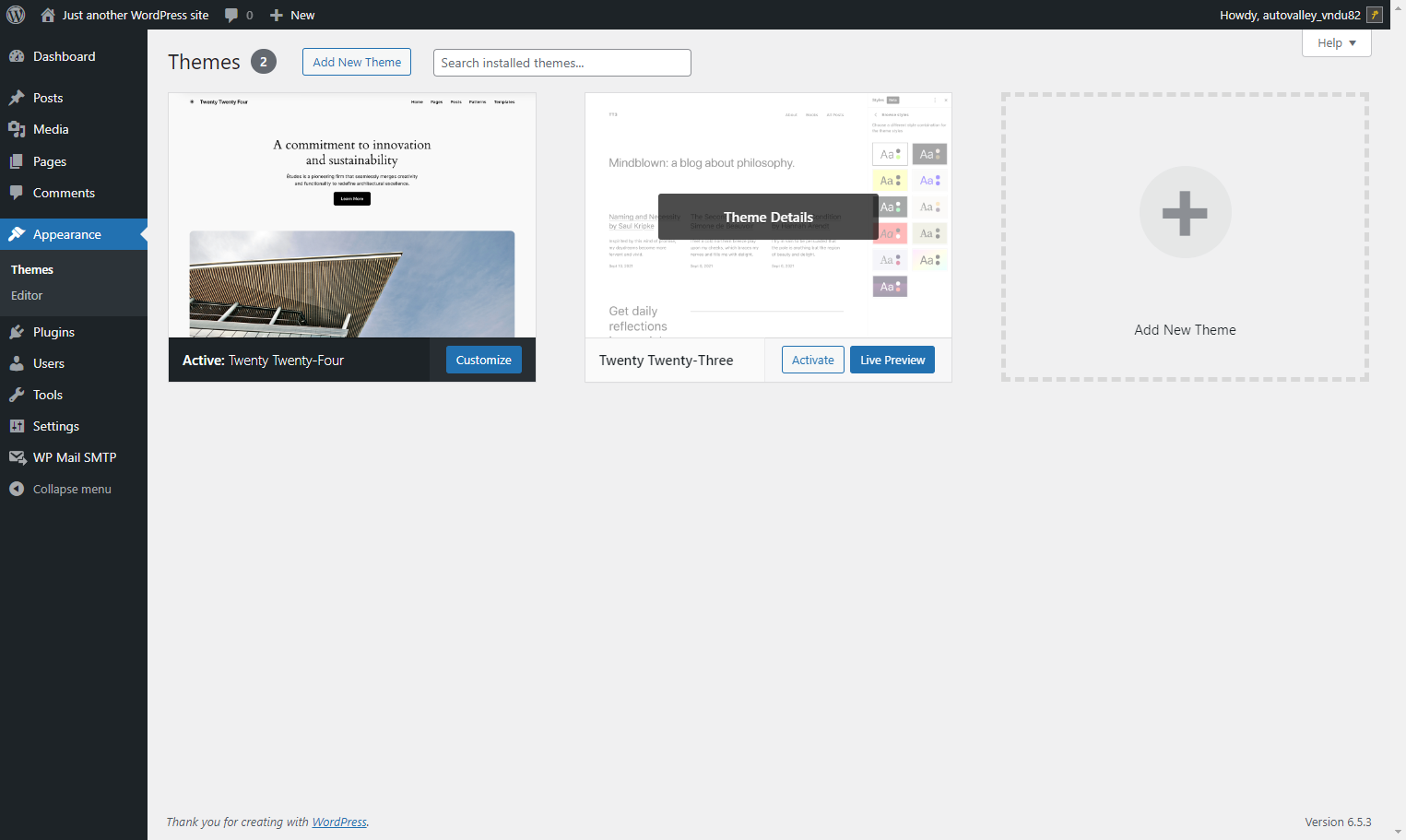 Click on the image of the second oldest default theme
