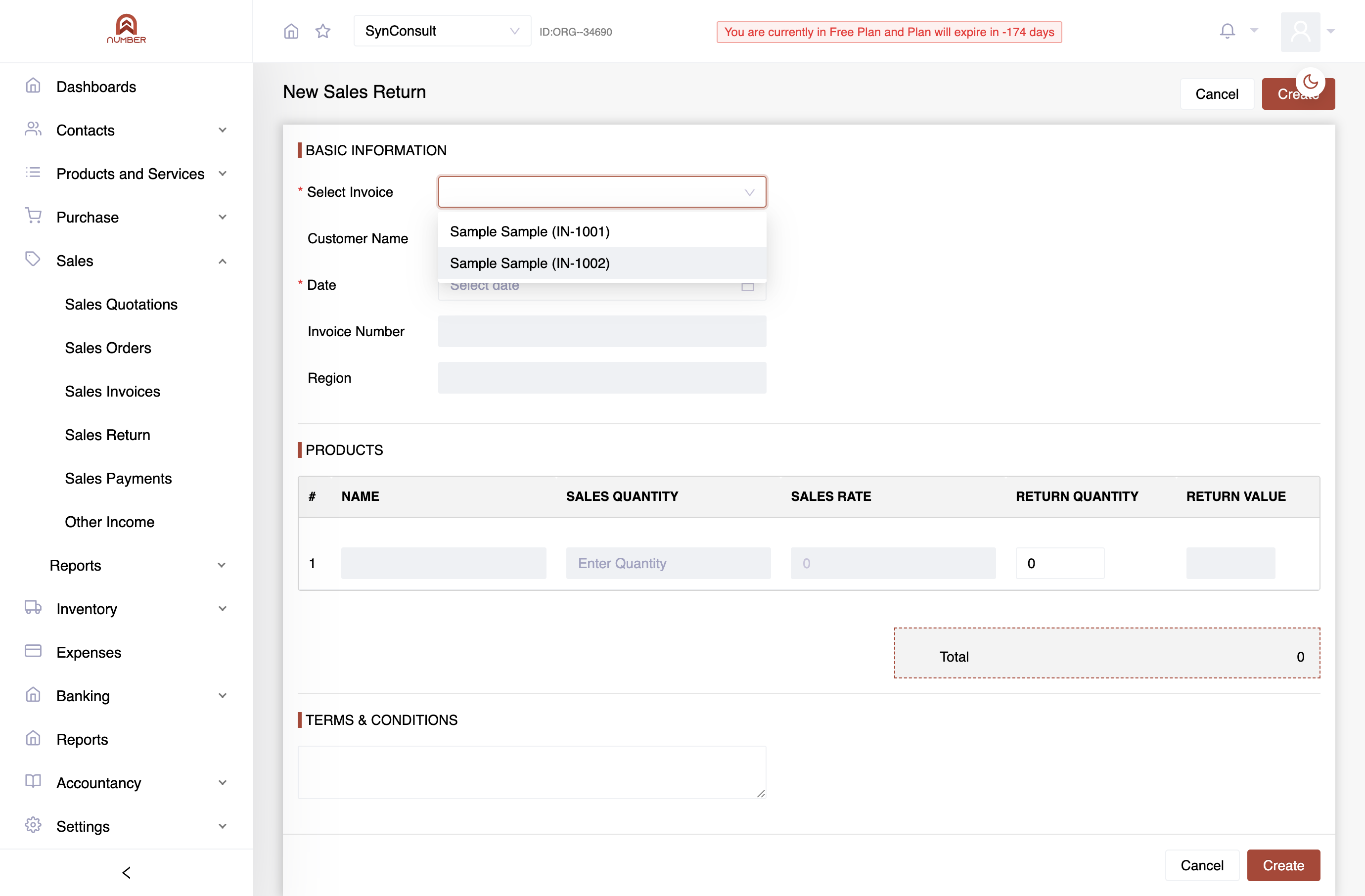 Select the invoice from which the return originates using the "Select Invoice" option.