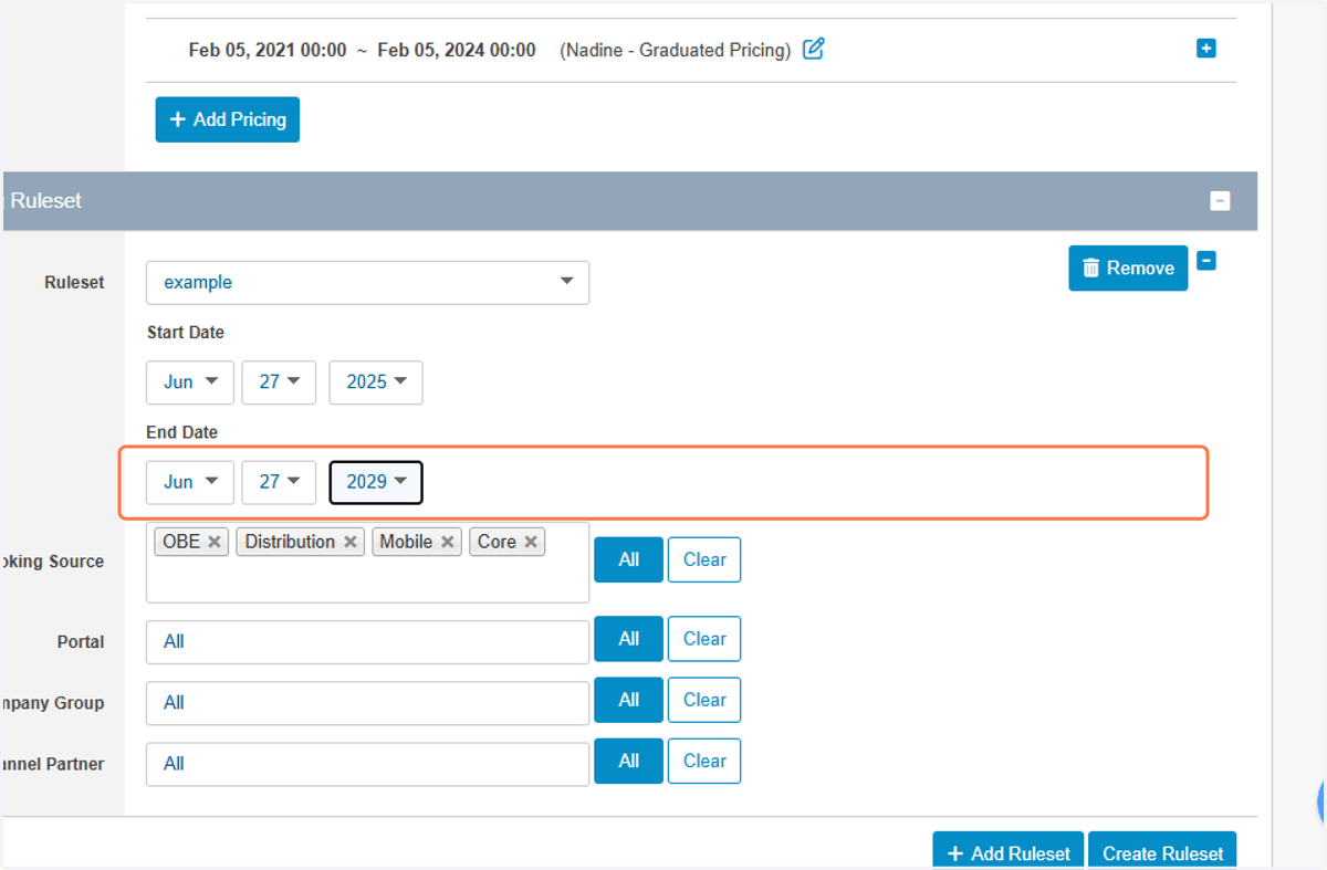 Select and end date