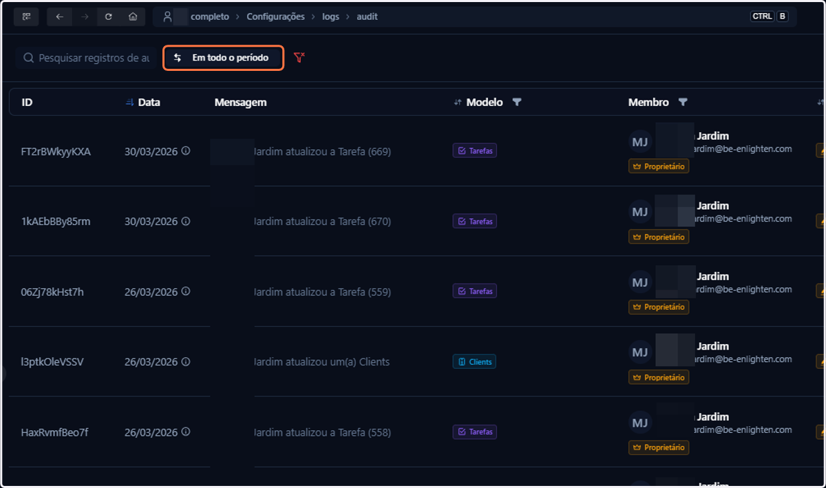 Você pode combinar os filtros de coluna com um filtro de data, acessando suas configurações no canto superior esquerdo, ao lado da caixa de busca
