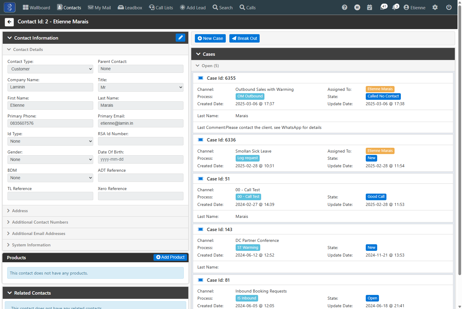 This opens the customer in the Contacts module