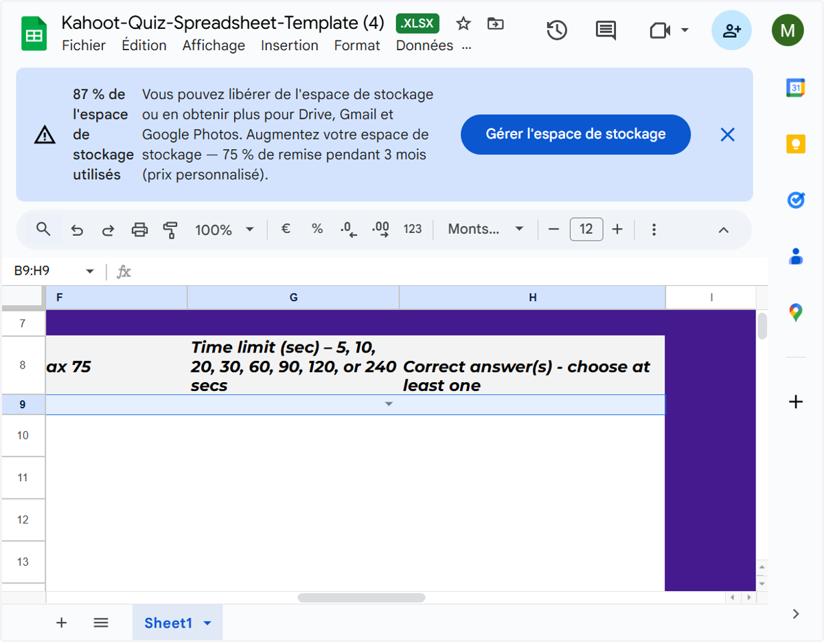 Et colle les données copiées depuis le fichier csv ouvert dans Google Sheets.