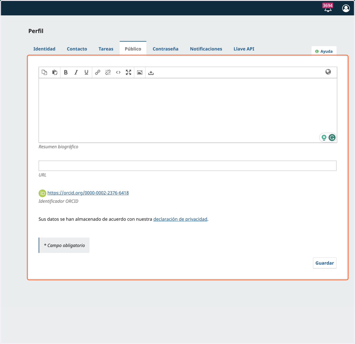Una vez el vínculo quede hecho, volverá a la página de la revista y se verá el perfil con el ORCID vinculado | Once you link properly your user, the profile will look like this, with the ORCID link