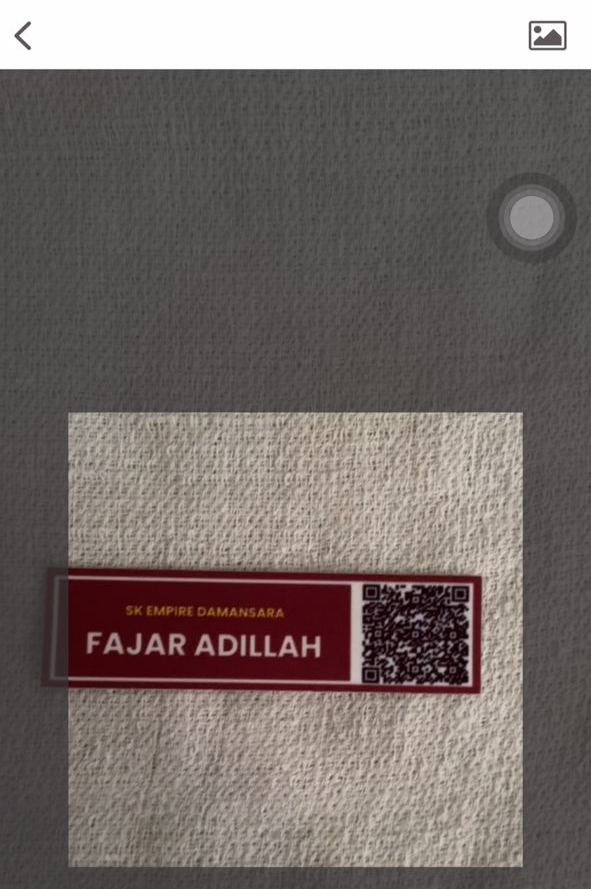 Kemudian, imbas qr pelajar seperti di bawah.