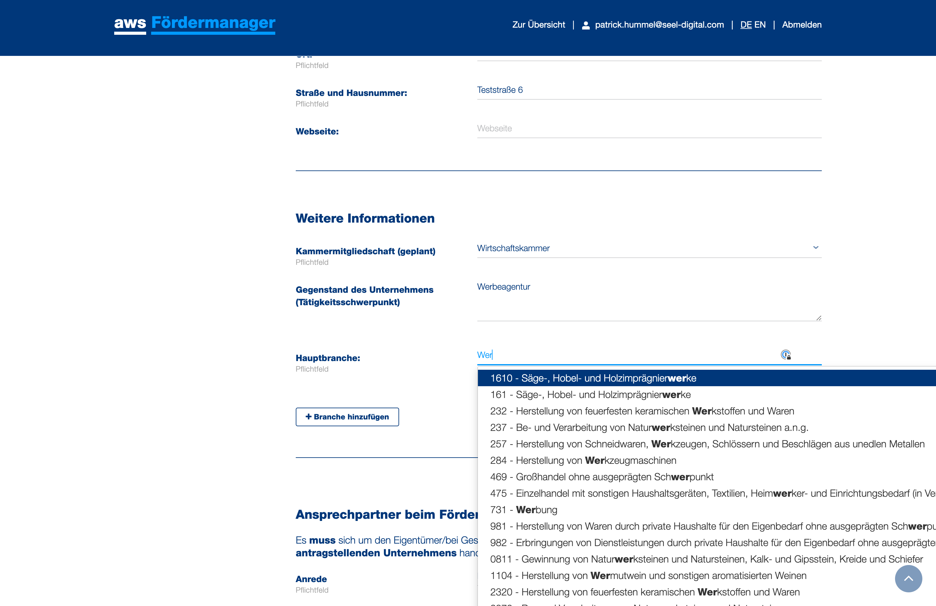 Geben Sie den Gegenstand Ihres Unternehmens und die Branche an. Sollten Sie sich unsicher, können Sie beim Gewerbeschein oder dem Firmenbuchauszug nachsehen.