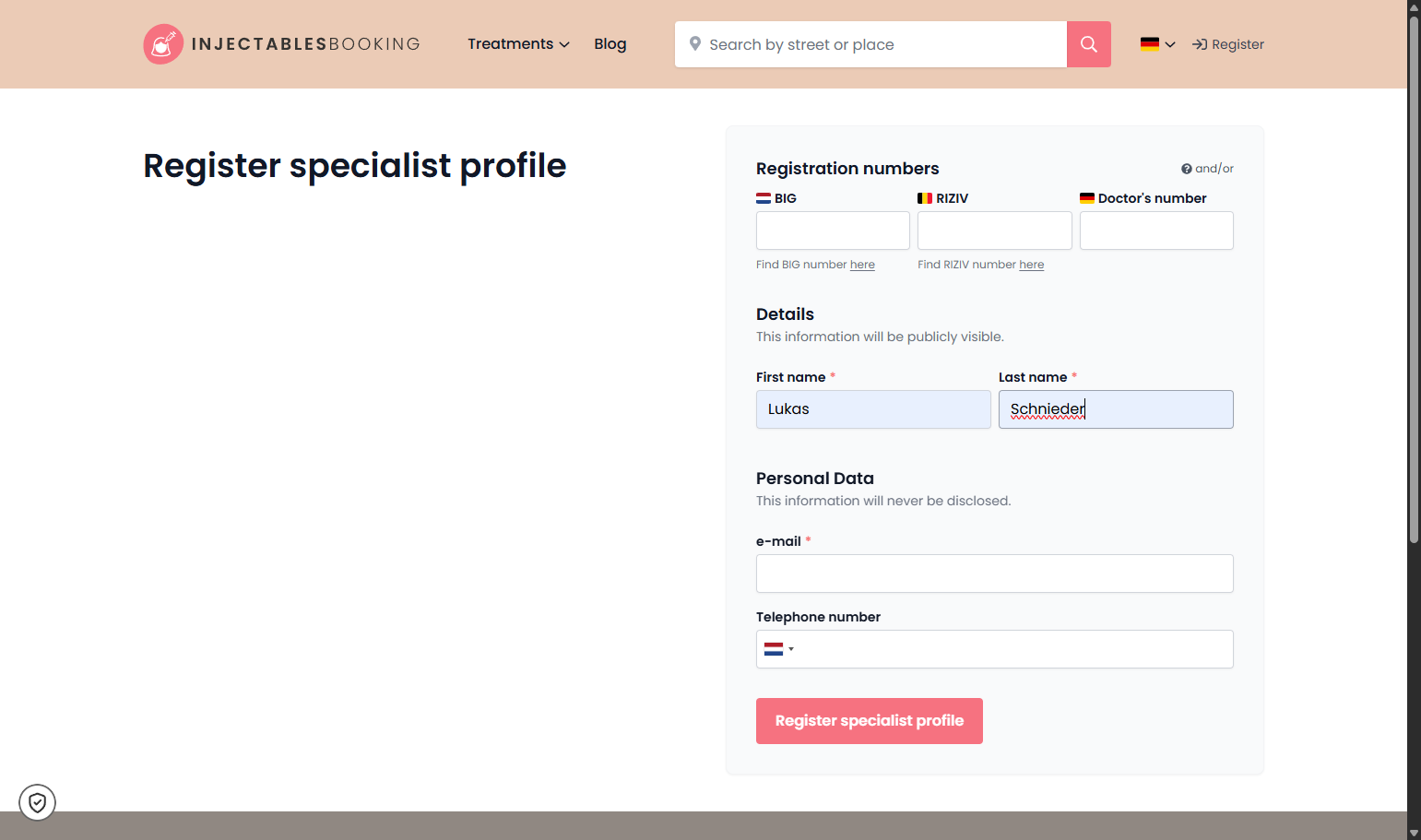 Go to 'Personal details'. Ga naar 'Persoonsgegevens'