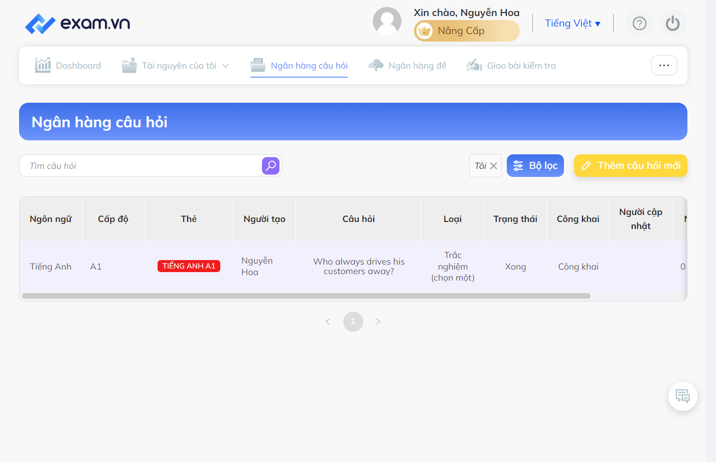 Nhấn chọn "Thêm câu hỏi mới"