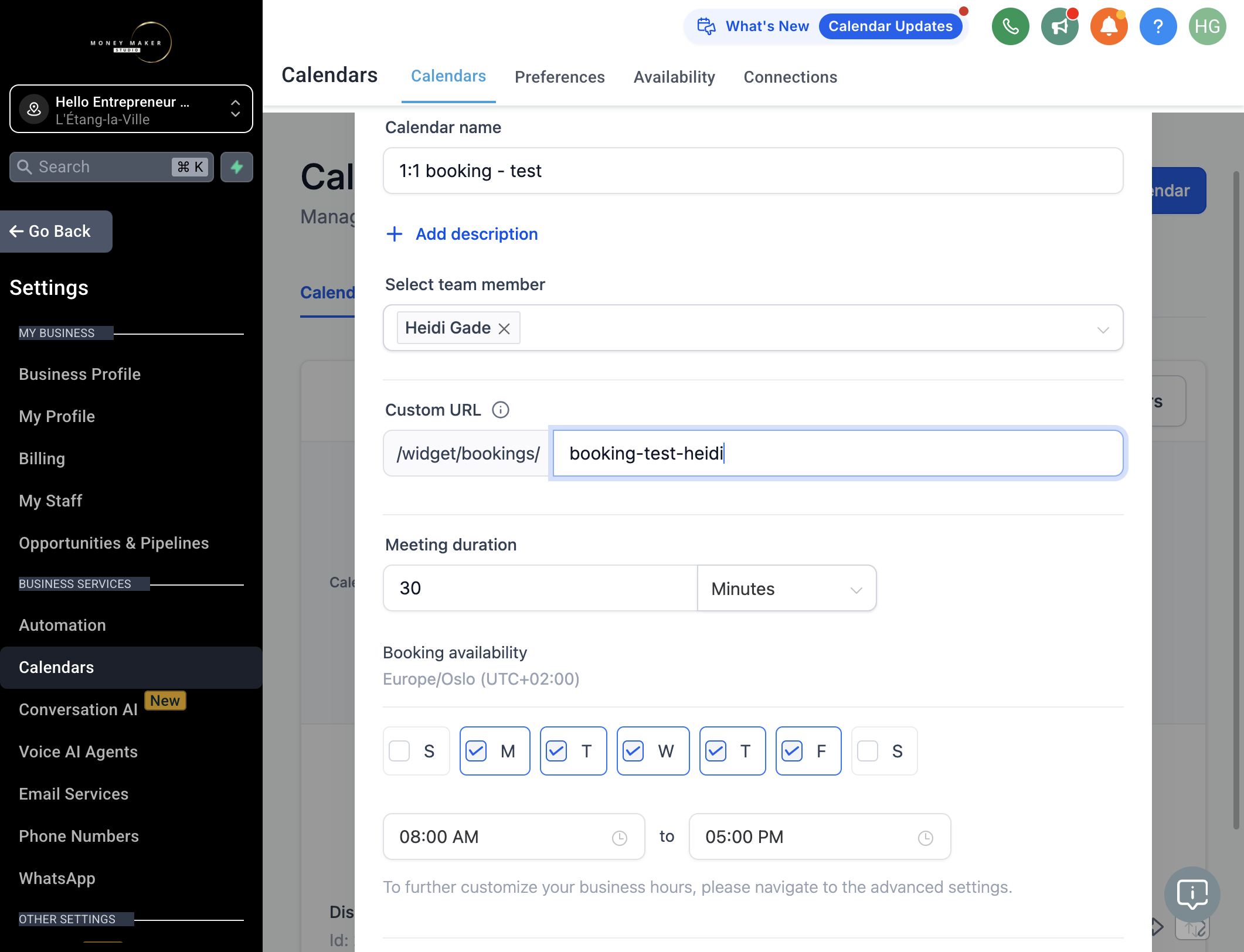 I feltet "Custom URL" indtaster du en URL for selve kalenderen fx "booking-ditnavn"