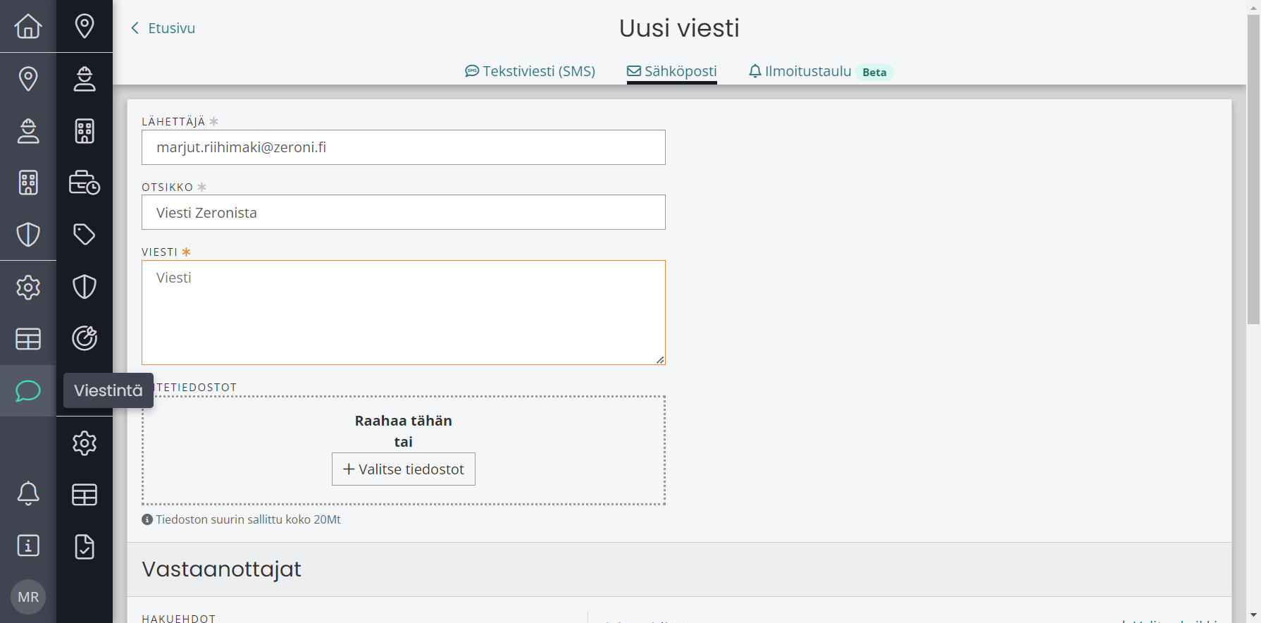 Valitse yritystason valikosta "Viestintä"