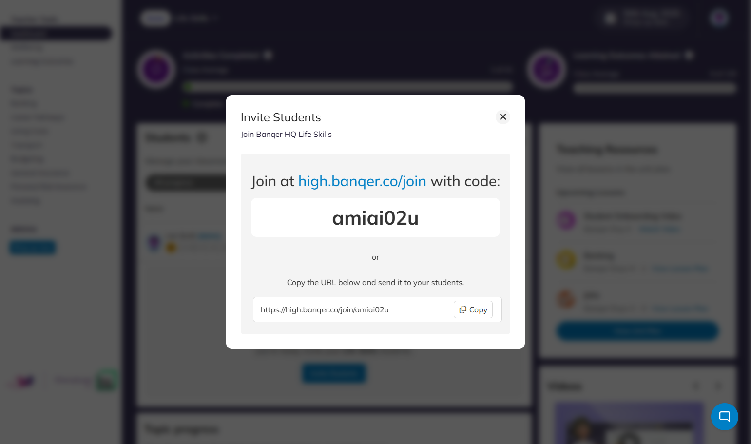 And select your method to invite your students to your class.