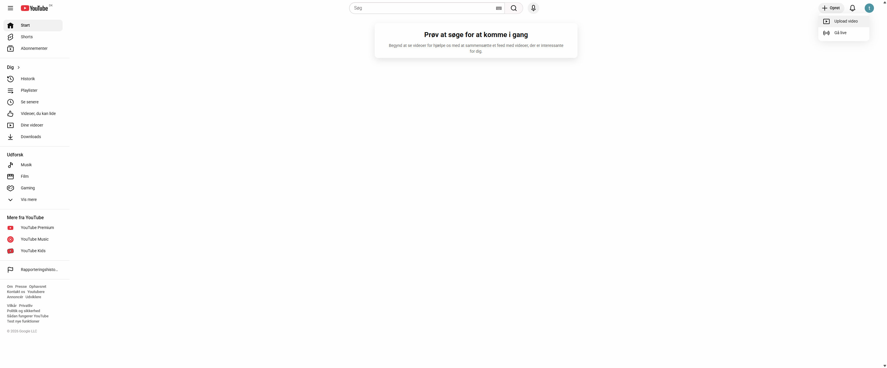 A. Klik på Opret B. Klik på Upload video efter.